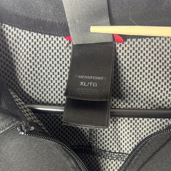 The North Face Womens Quarter Zip Athletic Top XL Black Short Sleeve - Picture 3 of 9